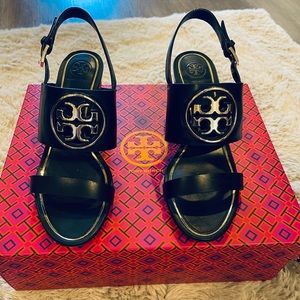 Tori Burch Perfect Black/Gold Vegan Leather Sandals